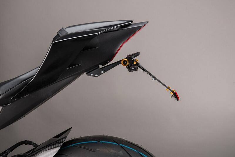 Porta Targa Regolabile per Yamaha NeroA2